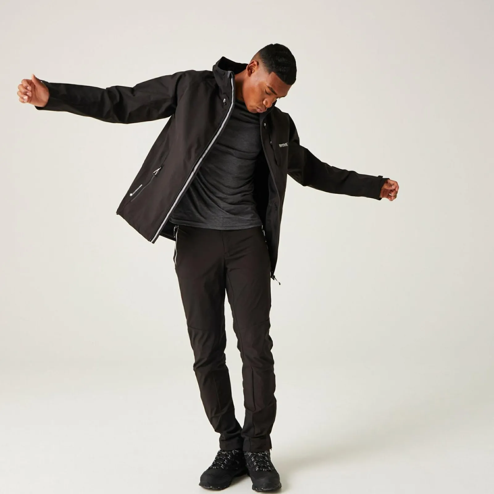 Regatta Britedale Homme Veste de marche imperméable à capuche |<Homme Vestes Imperméables