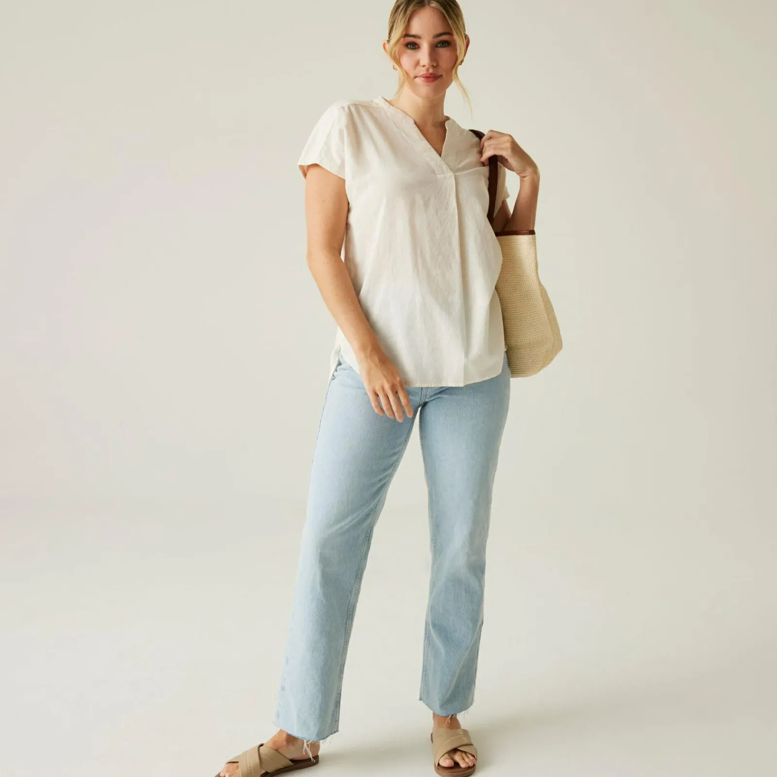 Regatta Chemise à col en V Rianne pour femme |<Femme Chemises