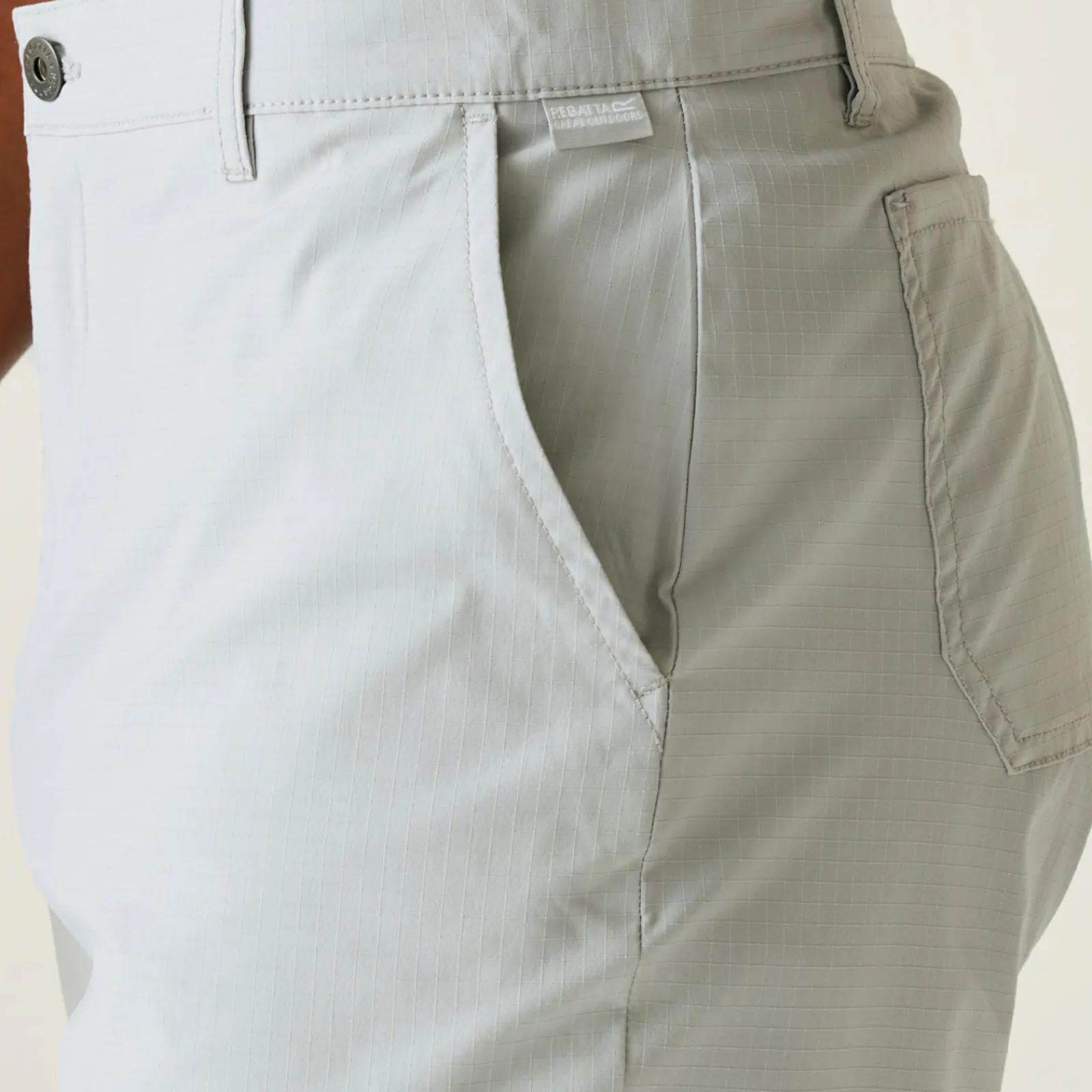 Regatta Dalry Homme Short à plusieurs poches |<Homme Shorts