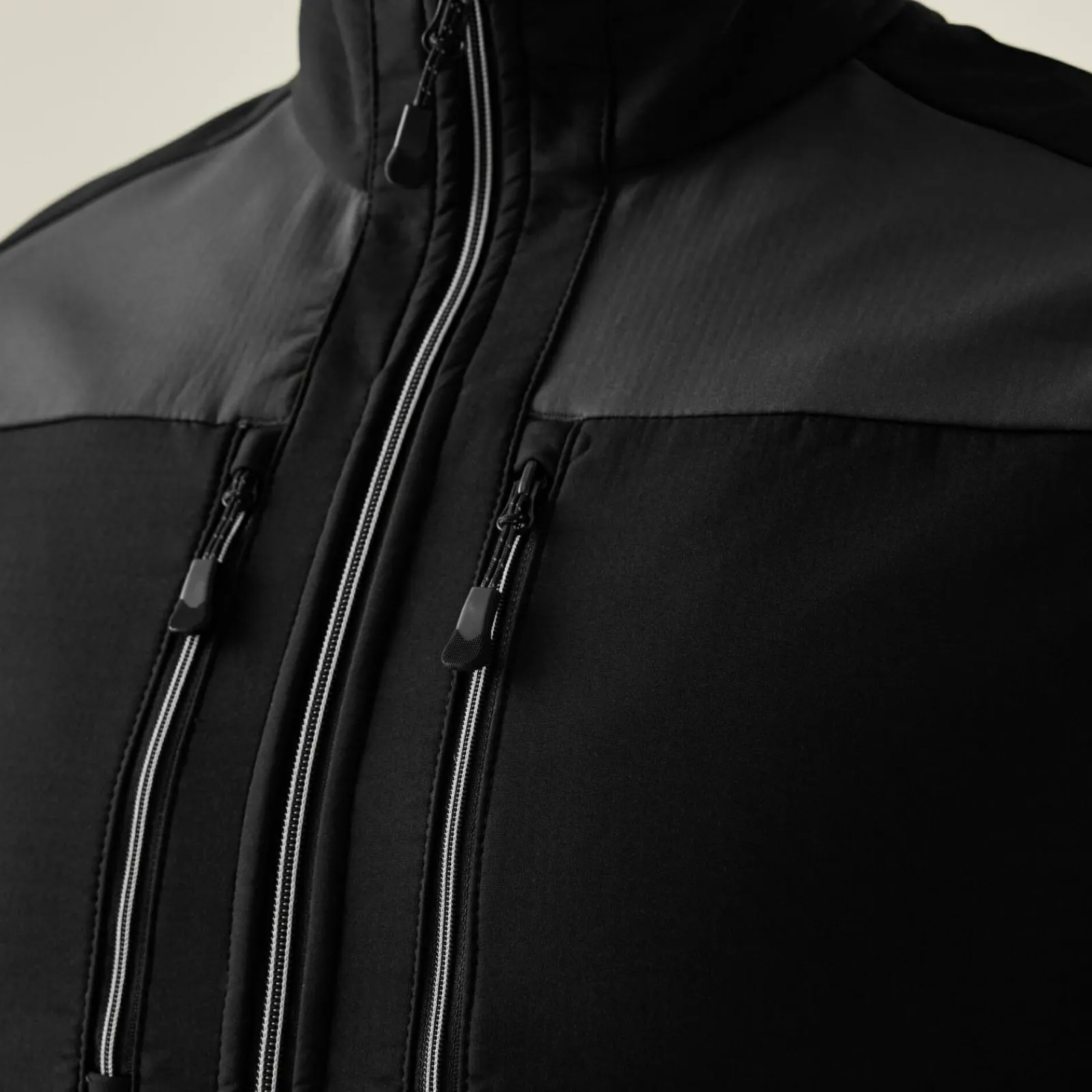 Regatta E-Volve Homme Gilet softshell à capuche 2 épaisseurs |<Homme Vestes Sans Manches|Vestes Sans Manches