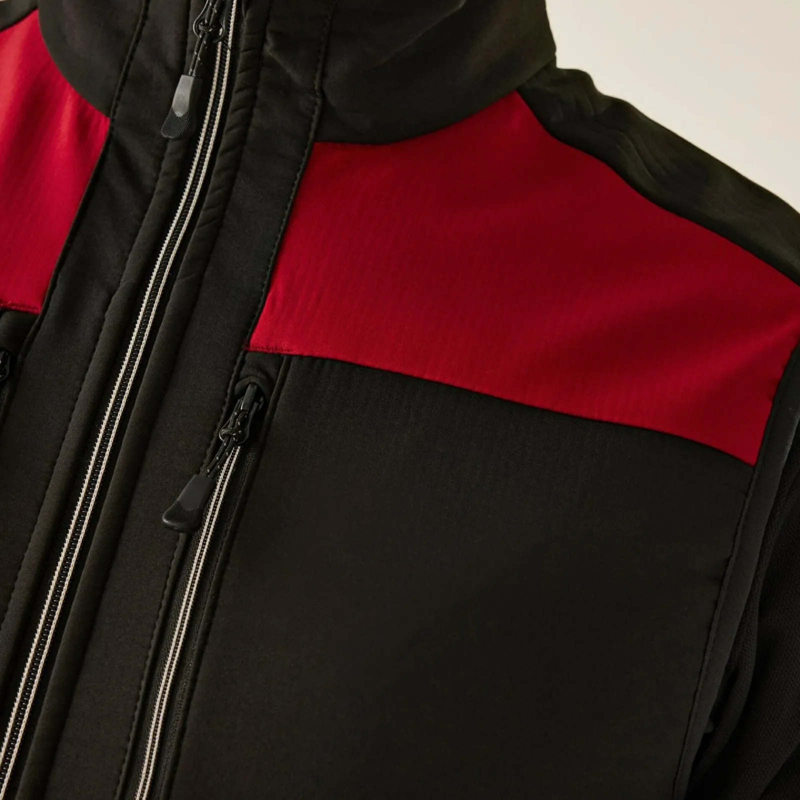 Regatta E-Volve Homme Gilet softshell à capuche 2 épaisseurs |<Homme Vestes Sans Manches|Vestes Sans Manches