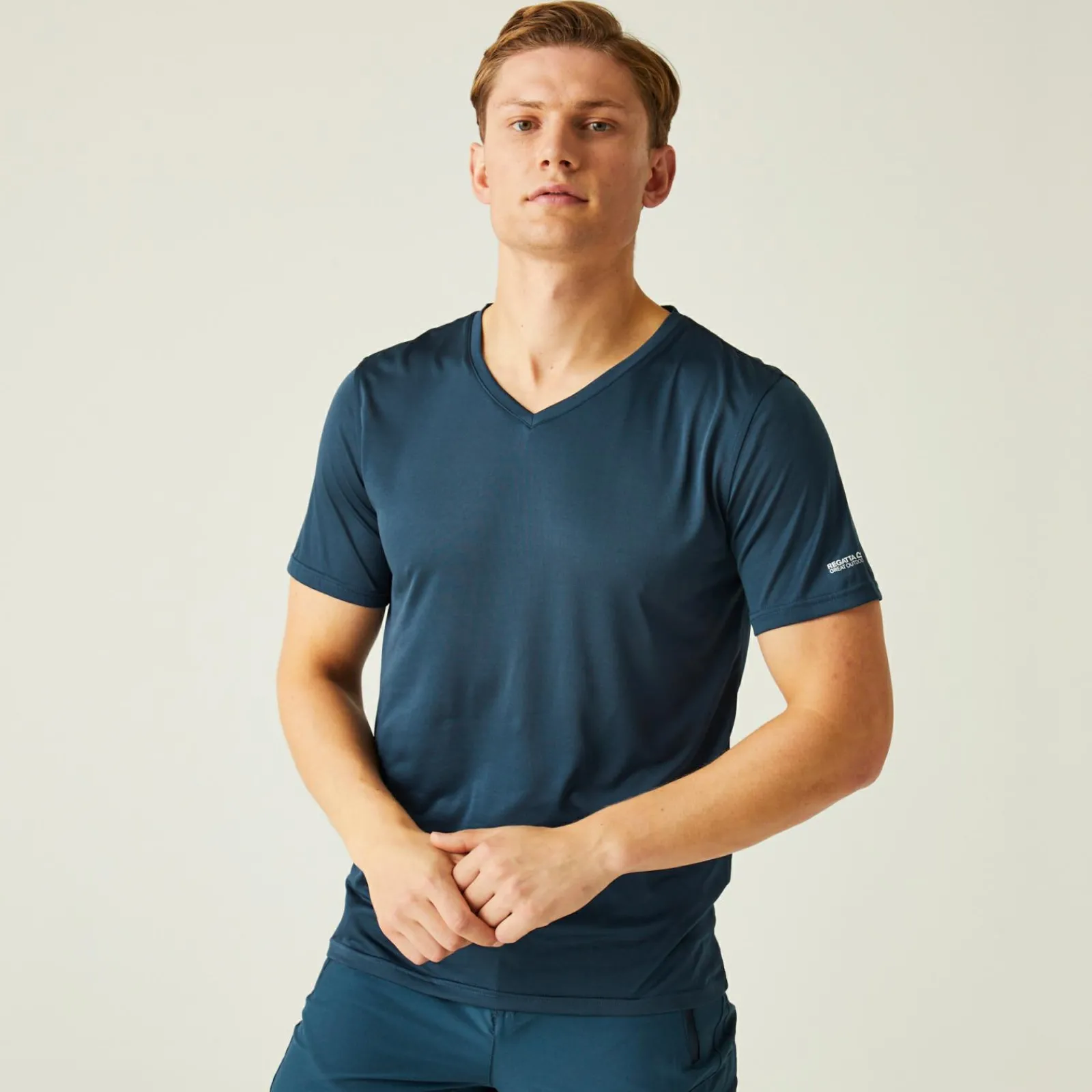 Regatta Fingal Homme T-shirt à col en V |<Homme/Femme T-Shirts