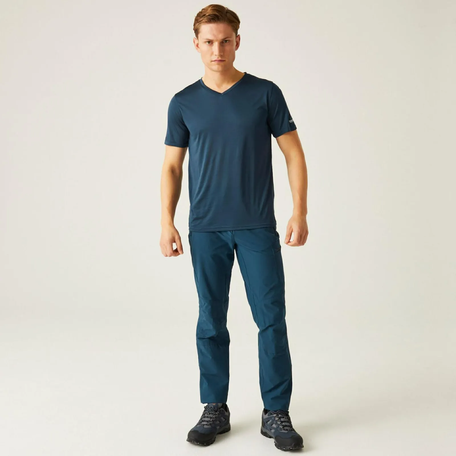 Regatta Fingal Homme T-shirt à col en V |<Homme/Femme T-Shirts