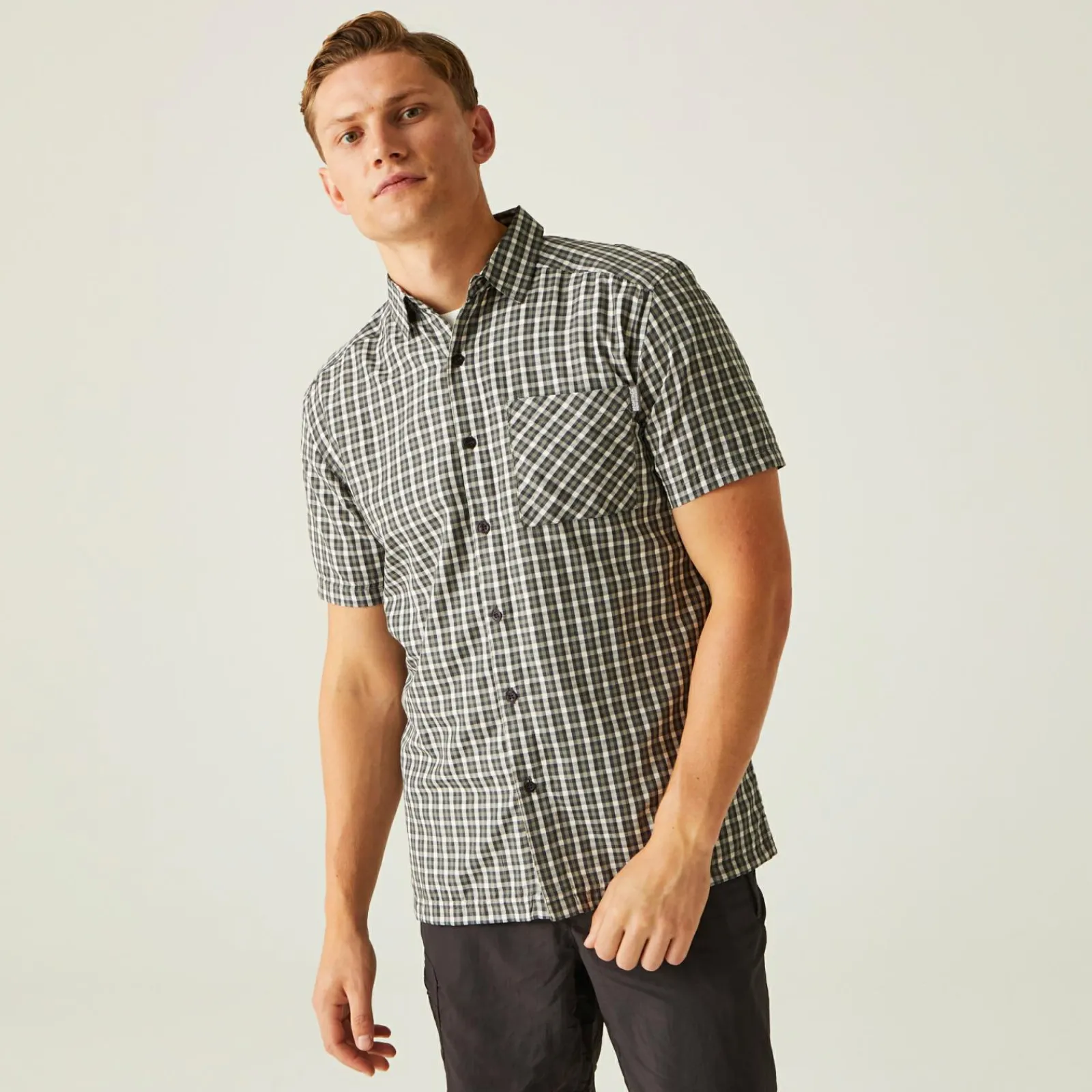 Regatta Kalambo VIII Homme Chemise à manches courtes |<Homme/Femme Chemises