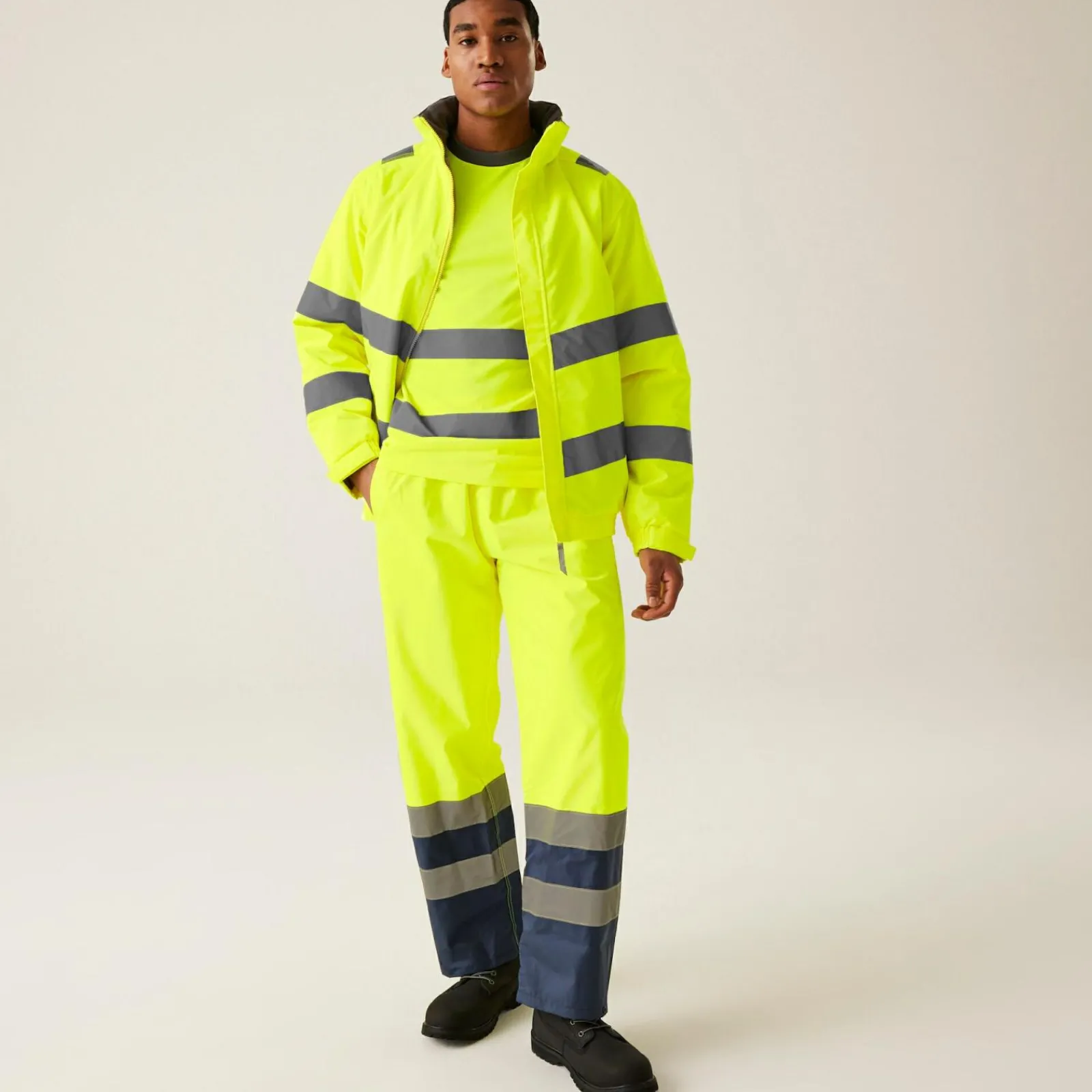 Regatta Men's Hi-Vis Pro Contract Dover Jacket |< Vêtements Haute Visibilité