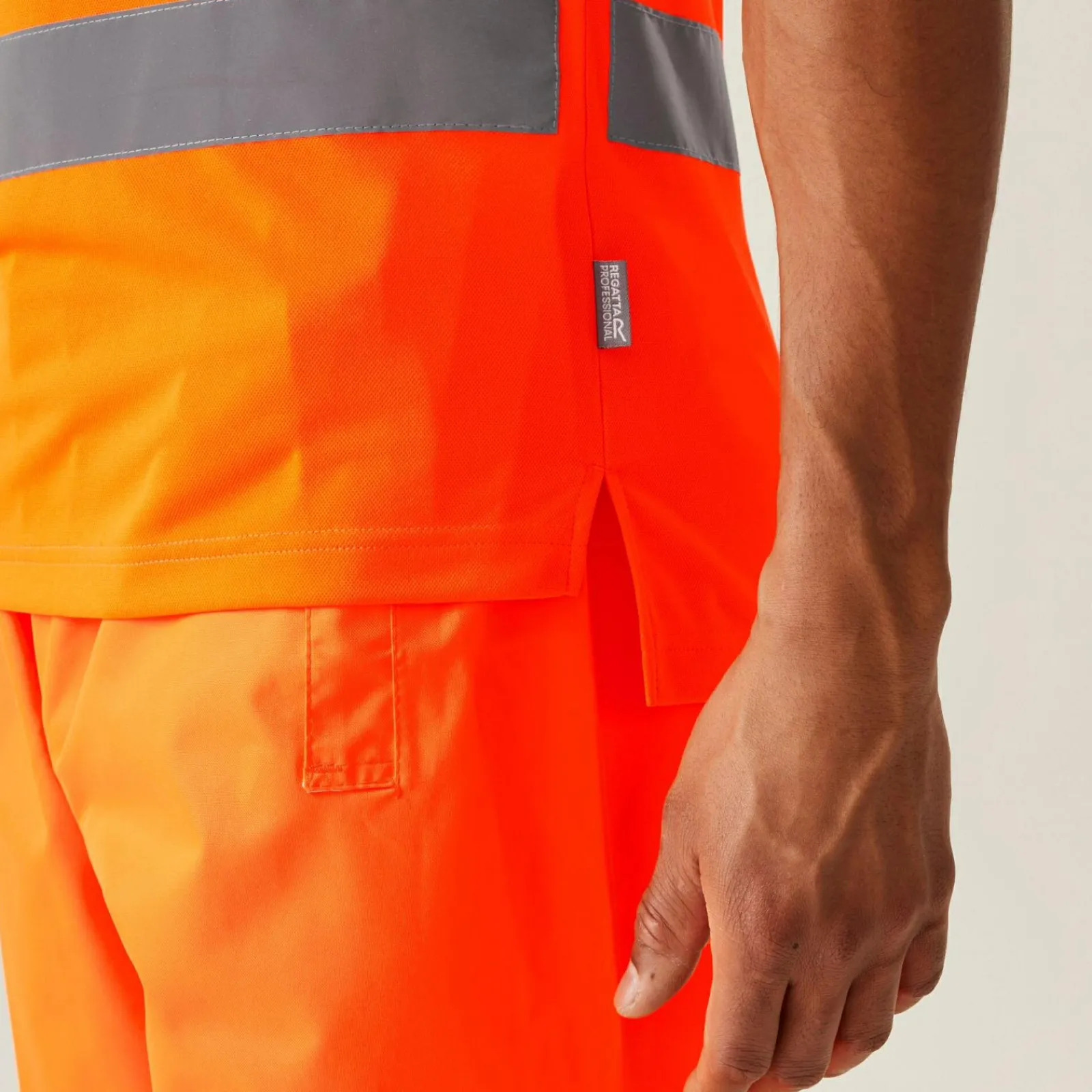 Regatta Men's Hi-Vis Pro Contract T-Shirt |< Vêtements Haute Visibilité