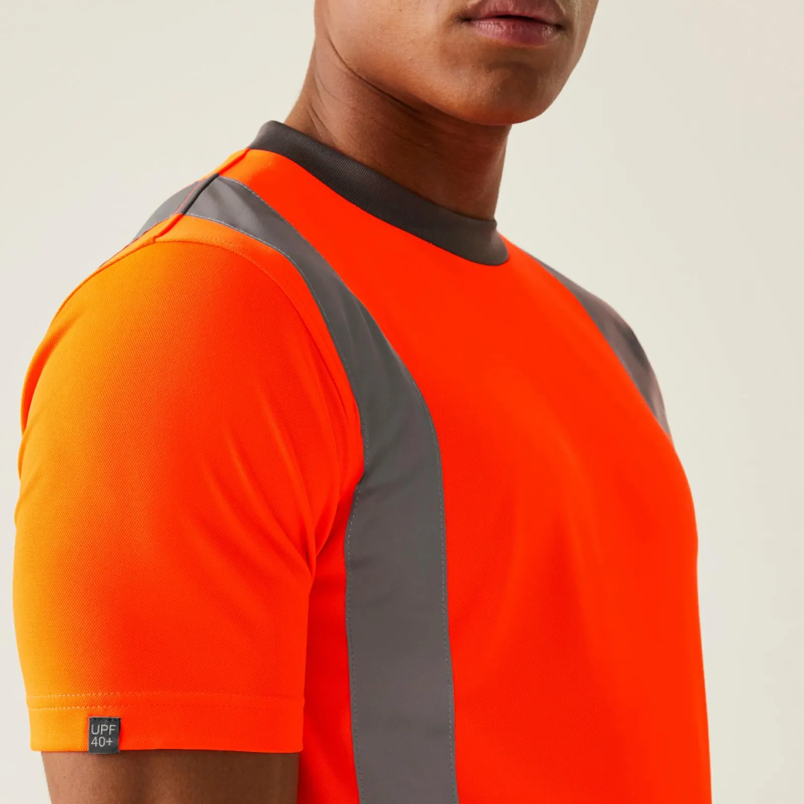 Regatta Men's Hi-Vis Pro Contract T-Shirt |< Vêtements Haute Visibilité