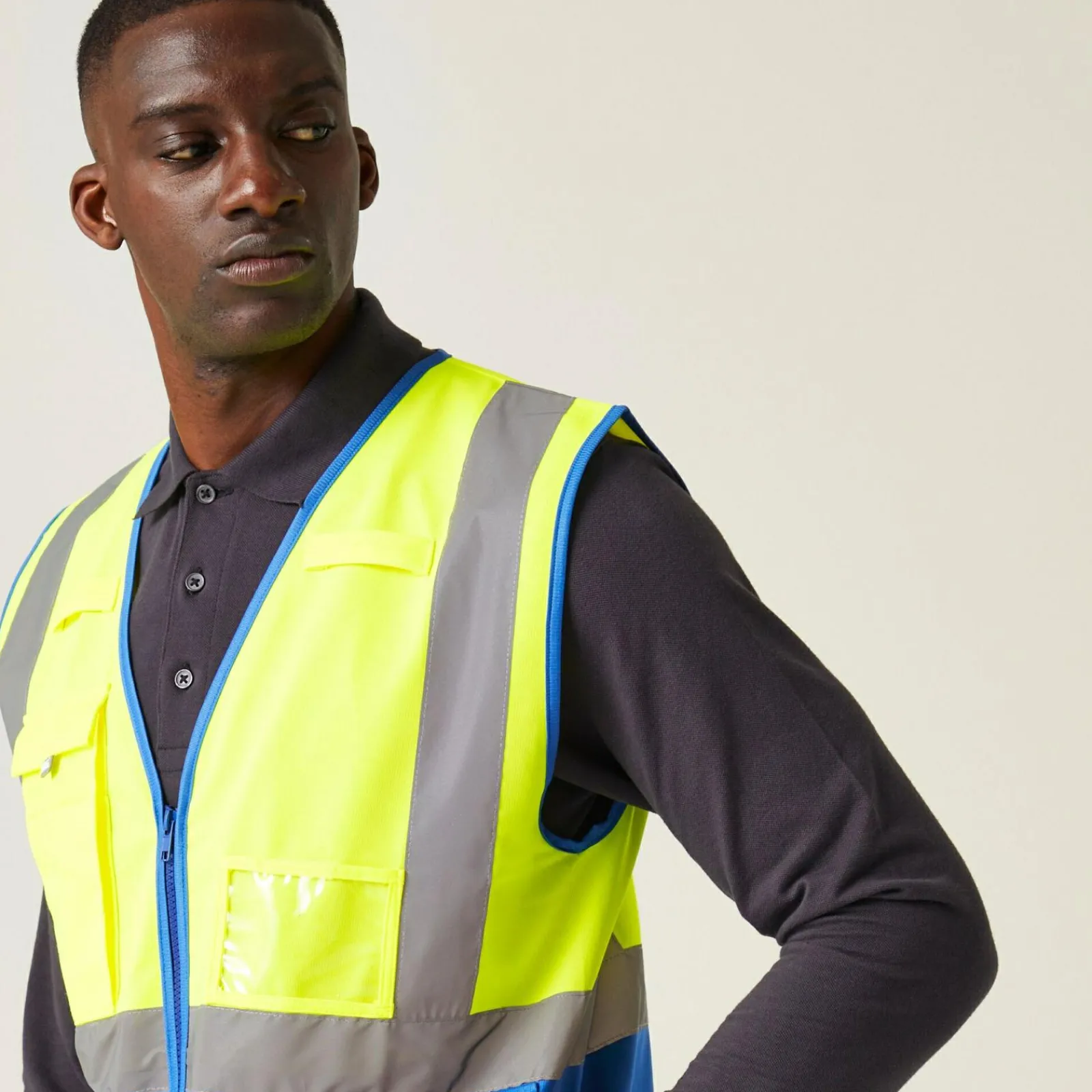 Regatta Men's Pro HI-VIS Executive Vest |< Vêtements Haute Visibilité