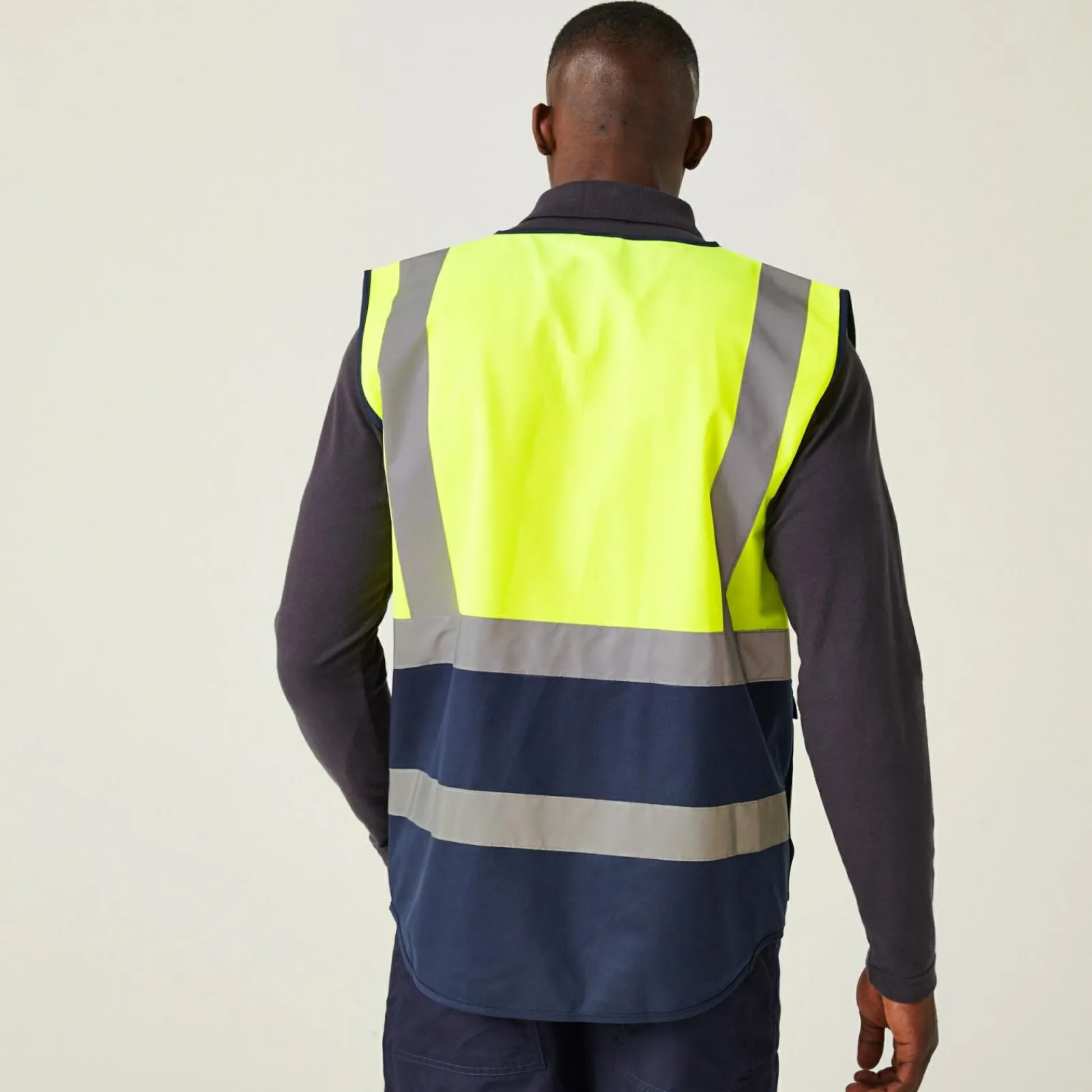 Regatta Men's Pro HI-VIS Executive Vest |< Vêtements Haute Visibilité