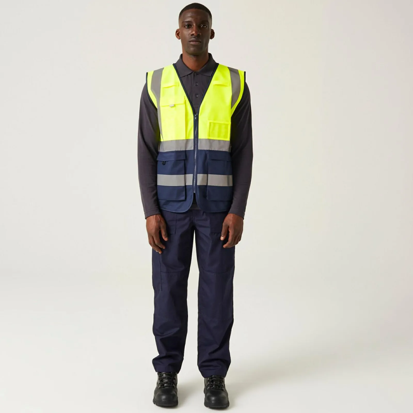 Regatta Men's Pro HI-VIS Executive Vest |< Vêtements Haute Visibilité