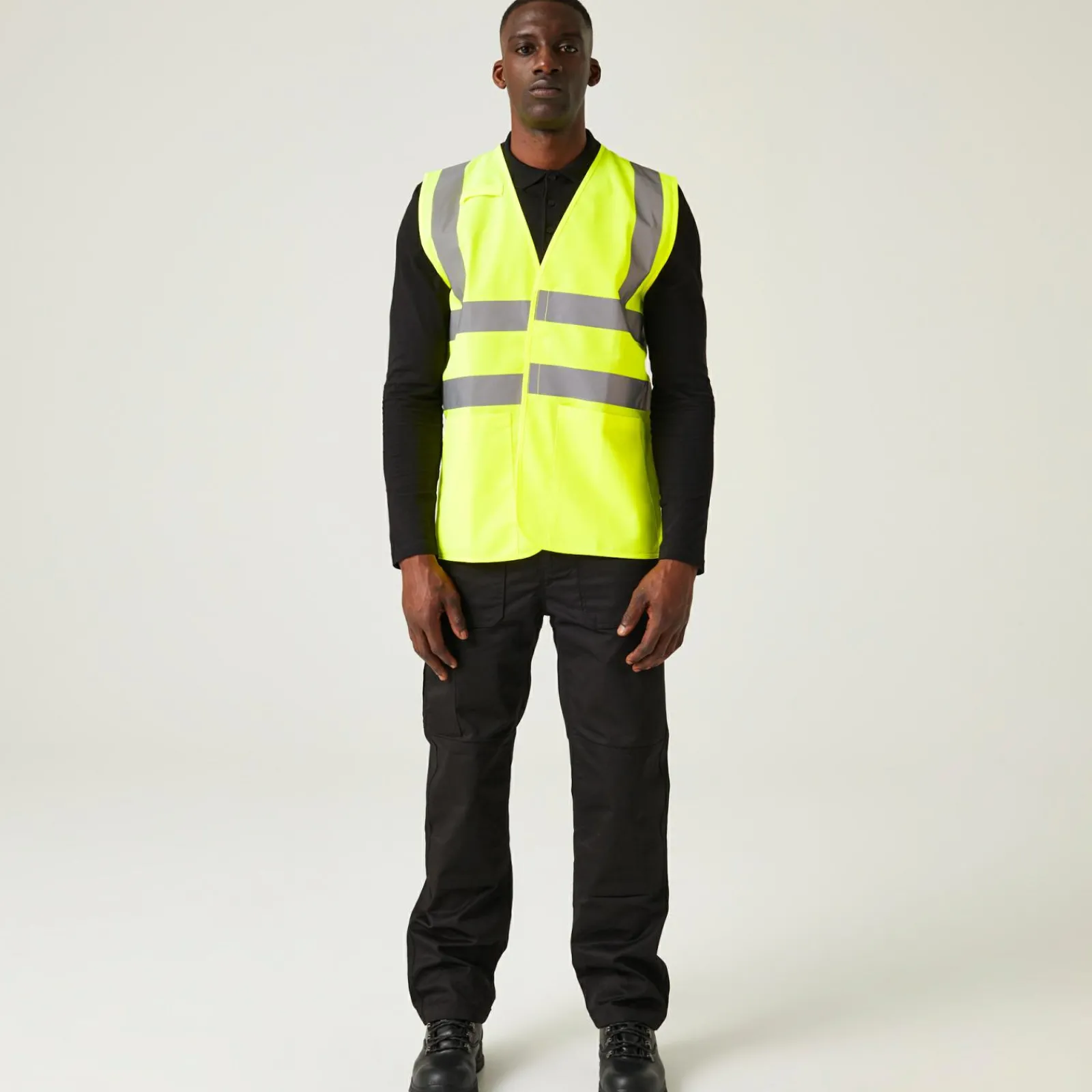 Regatta Men's Pro HI-VIS Supervisor Vest |< Vêtements Haute Visibilité