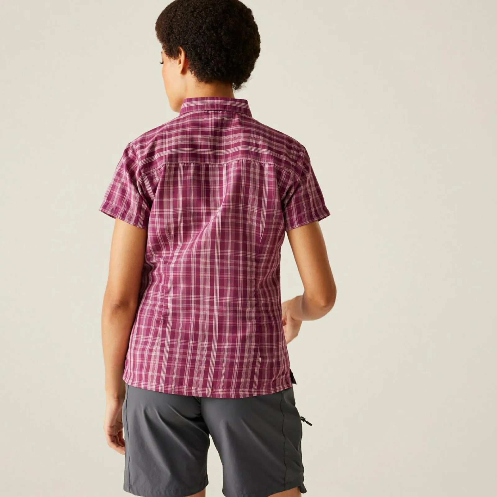 Regatta Mindano VIII Femme Chemise à manches courtes |<Femme Chemises