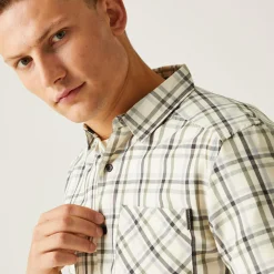 Regatta Mindano VIII Homme Chemise à manches courtes |<Homme/Femme Chemises