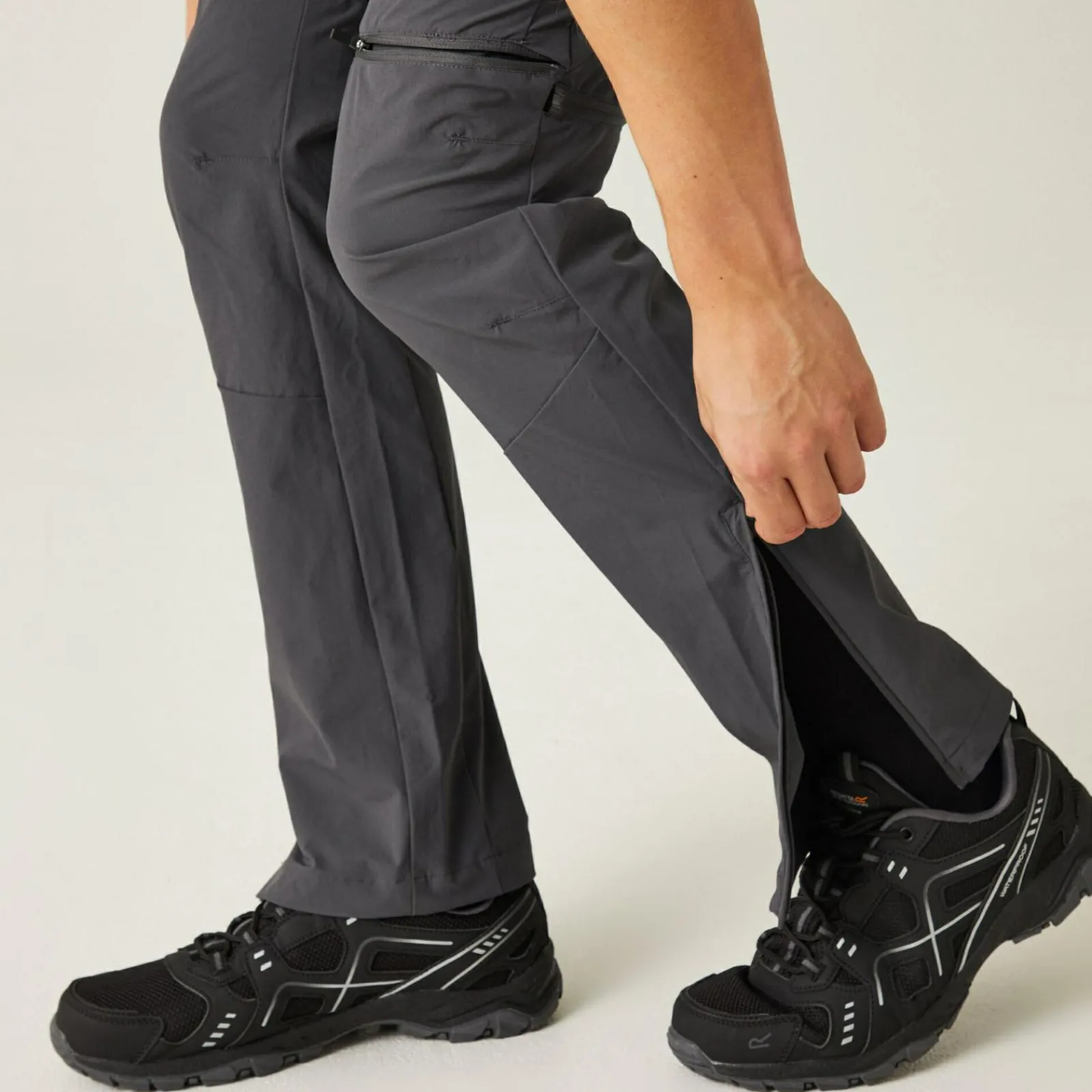 Regatta Mountain Homme Short de marche modulable |<Homme Pantalons Zippés|Pantalons De Marche