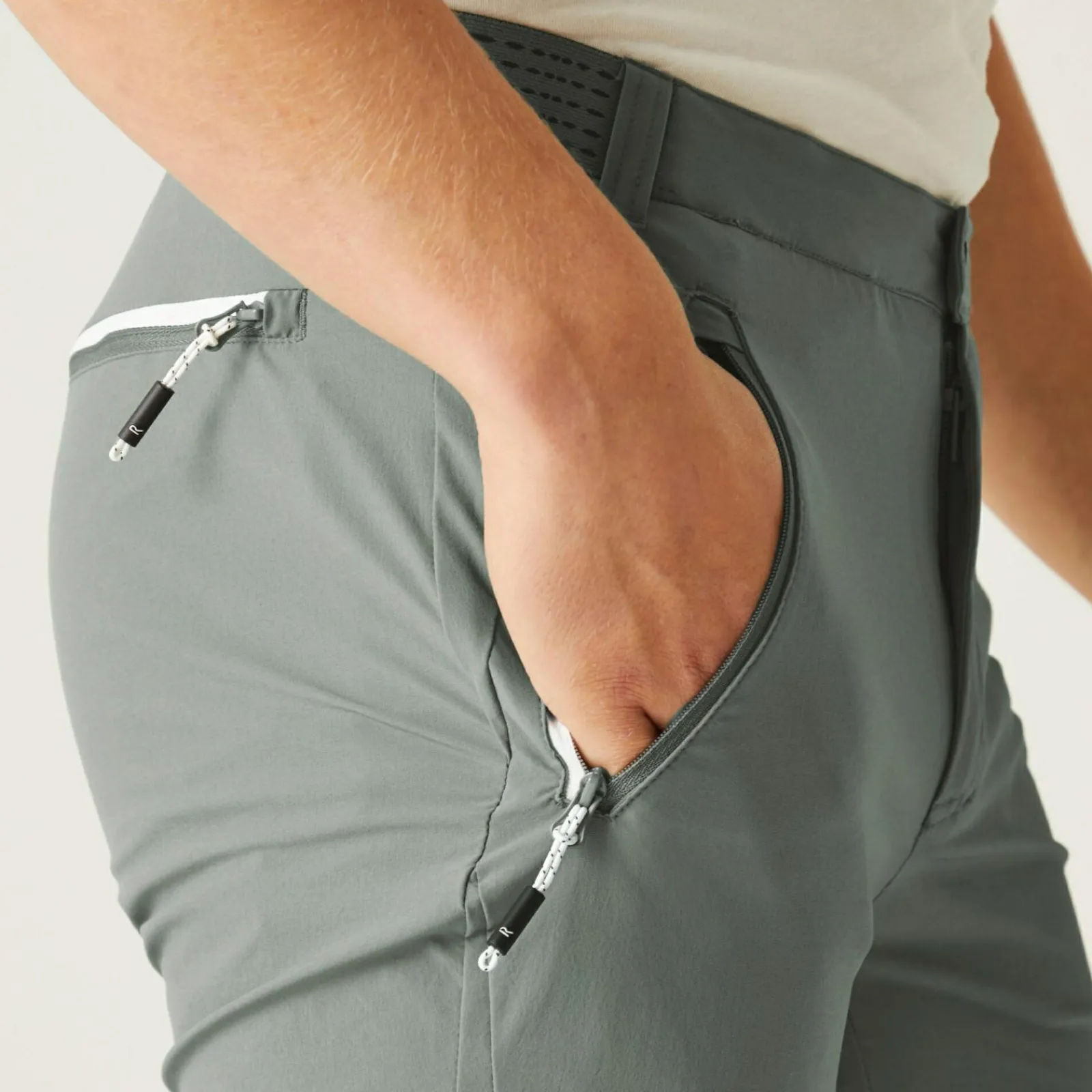 Regatta Mountain Homme Short de marche modulable |<Homme Pantalons Zippés|Pantalons De Marche
