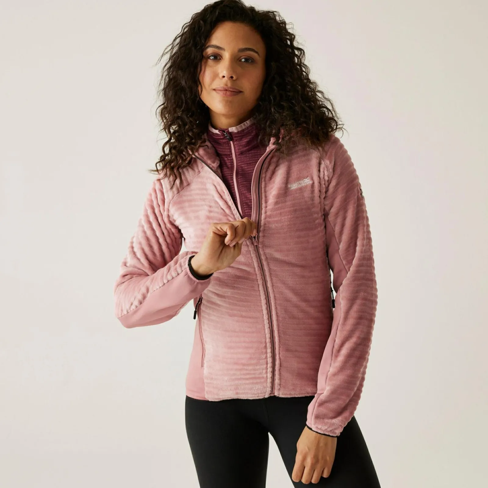 Regatta Polaire à capuche Endra pour femme |<Femme Polaires Zippées