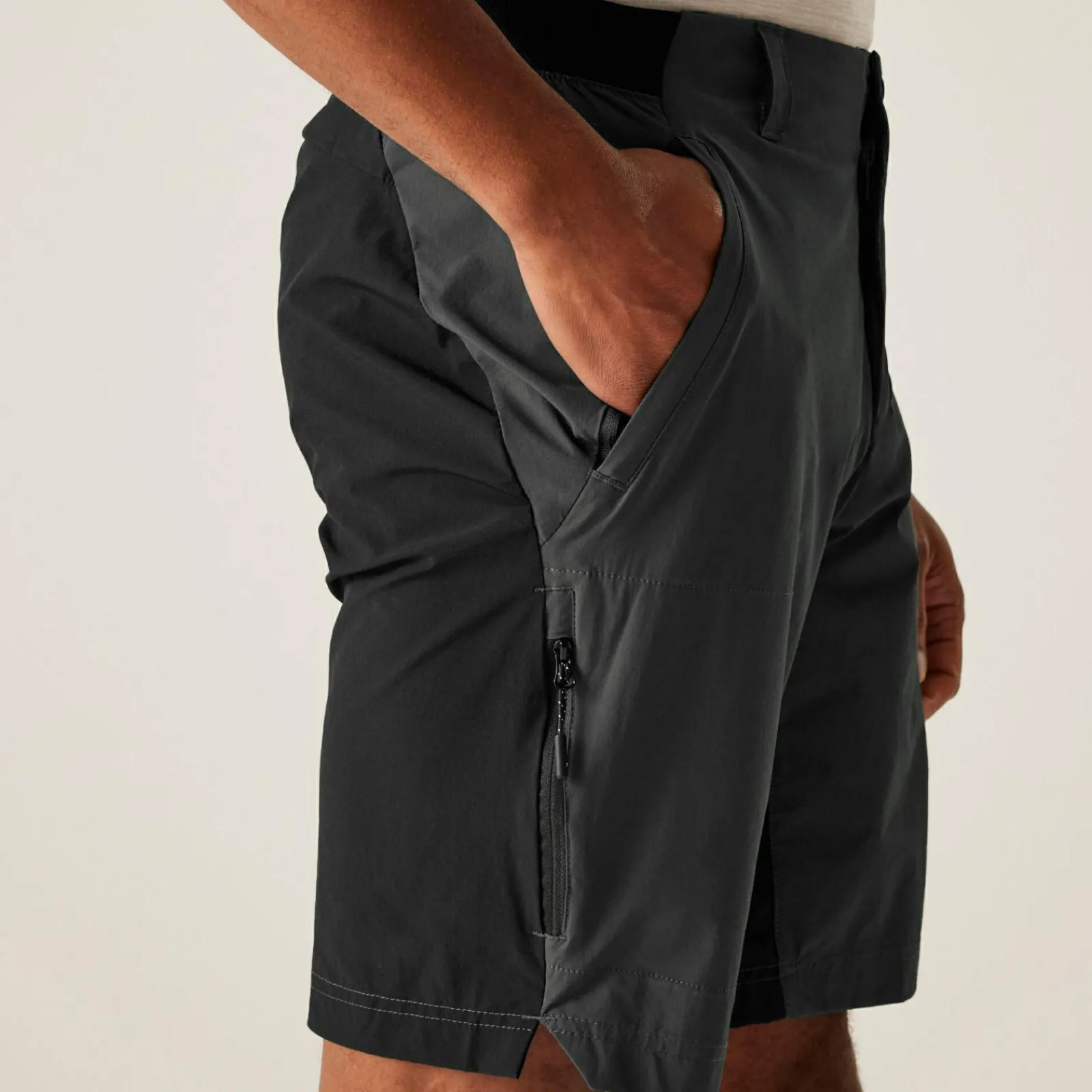 Regatta Short de marche Eldes pour homme |<Homme Shorts