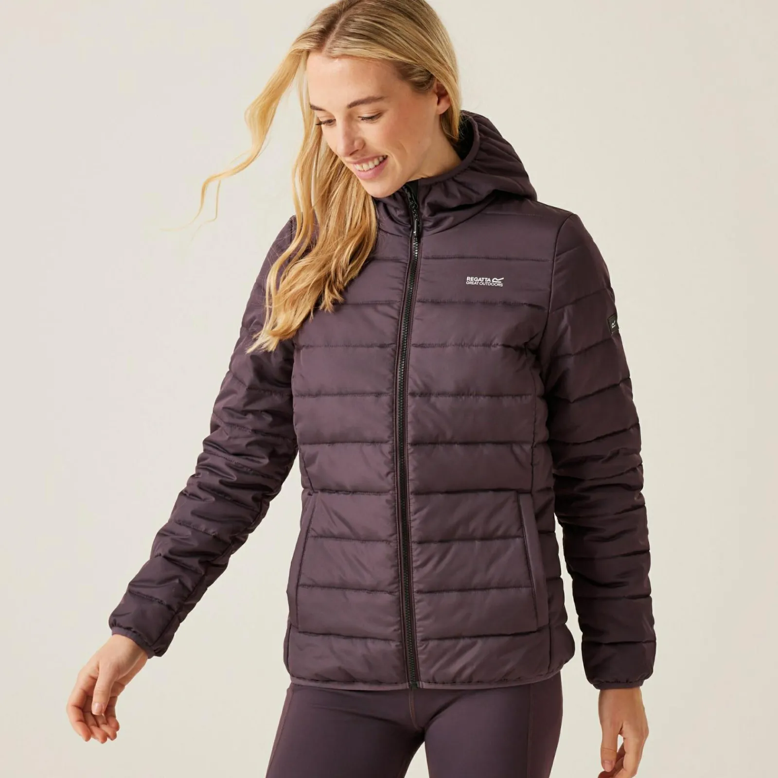 Regatta Veste à capuche Femme matelassée isolante HELFA |<Femme Doudounes|Vestes Chaudes