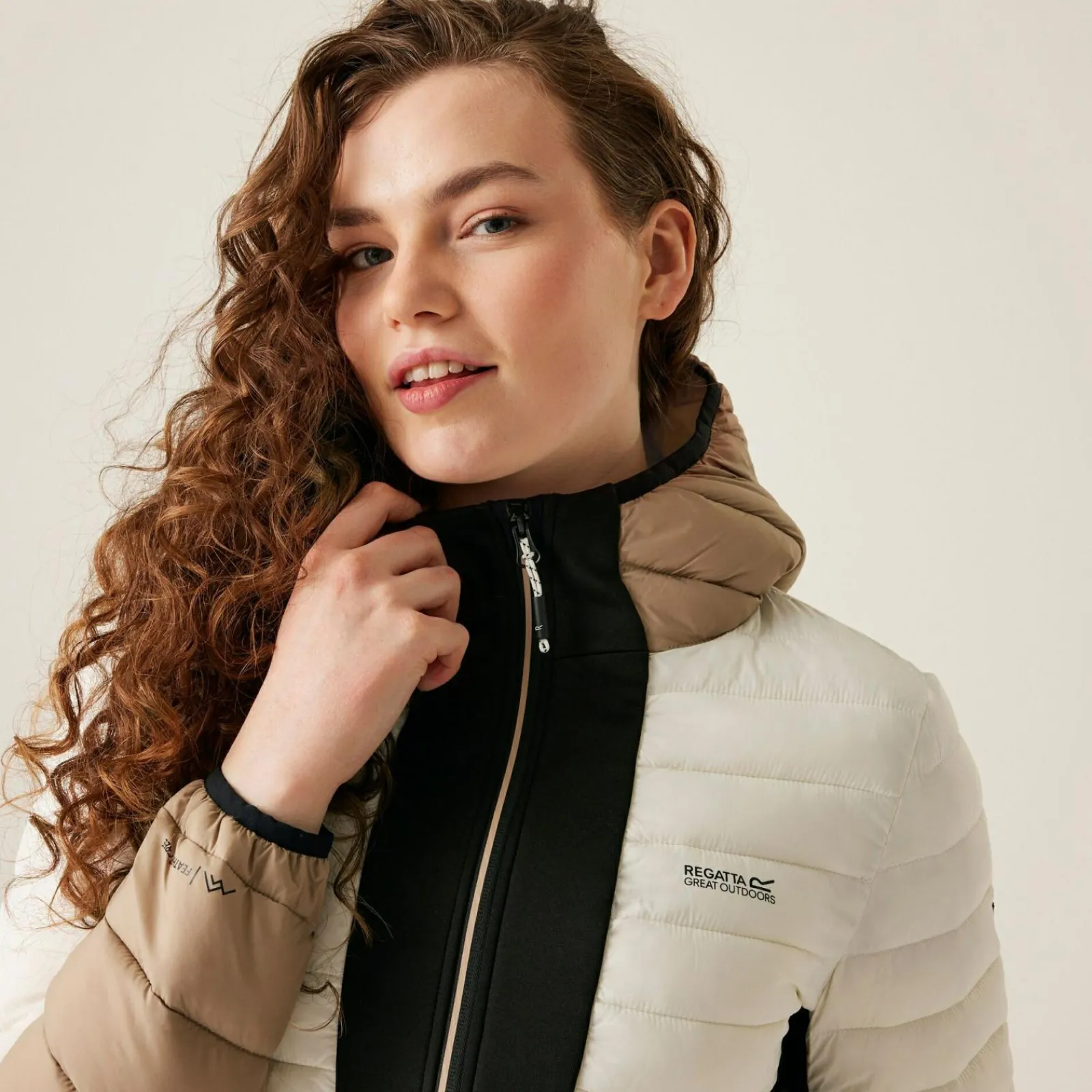Regatta Veste à capuche Leedre Hybrid pour femme |<Femme Vestes Hybrides