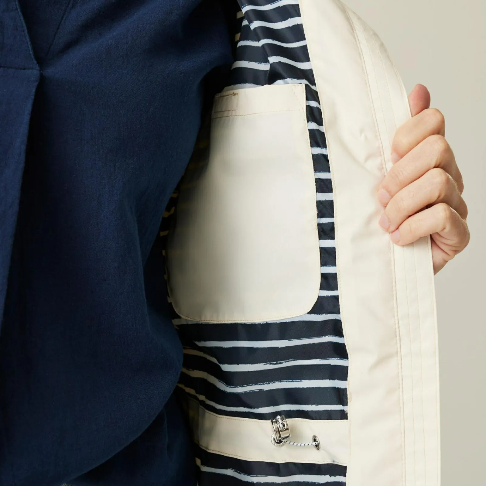 Regatta Veste imperméable Brika pour femme |<Femme Vestes Imperméables