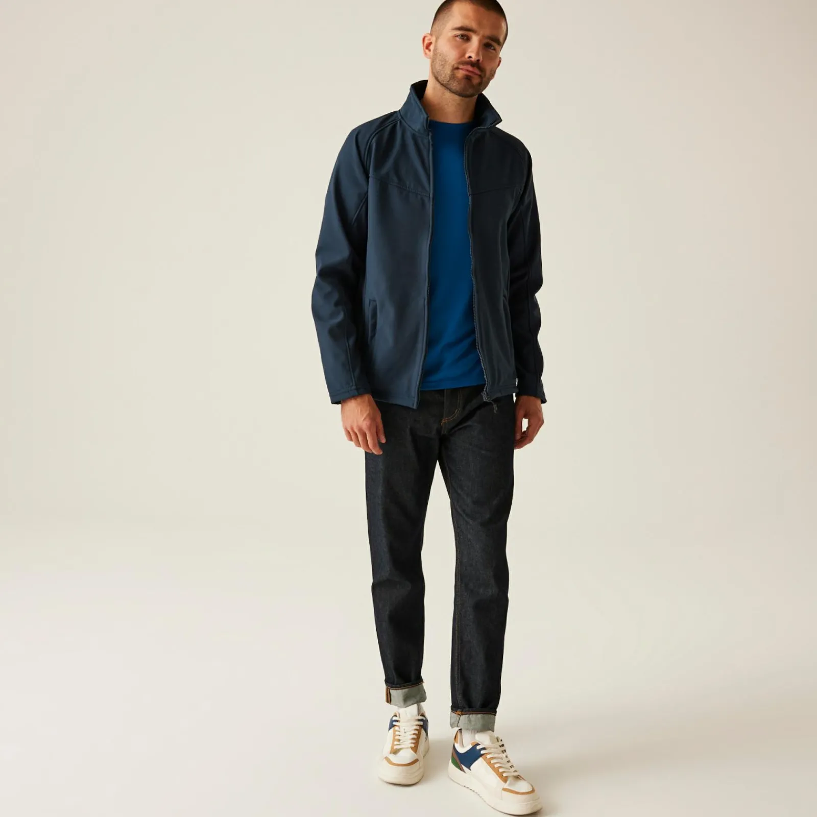 Regatta Veste Softshell intéractive Homme UPROAR |< Vestes & Manteaux|Vestes