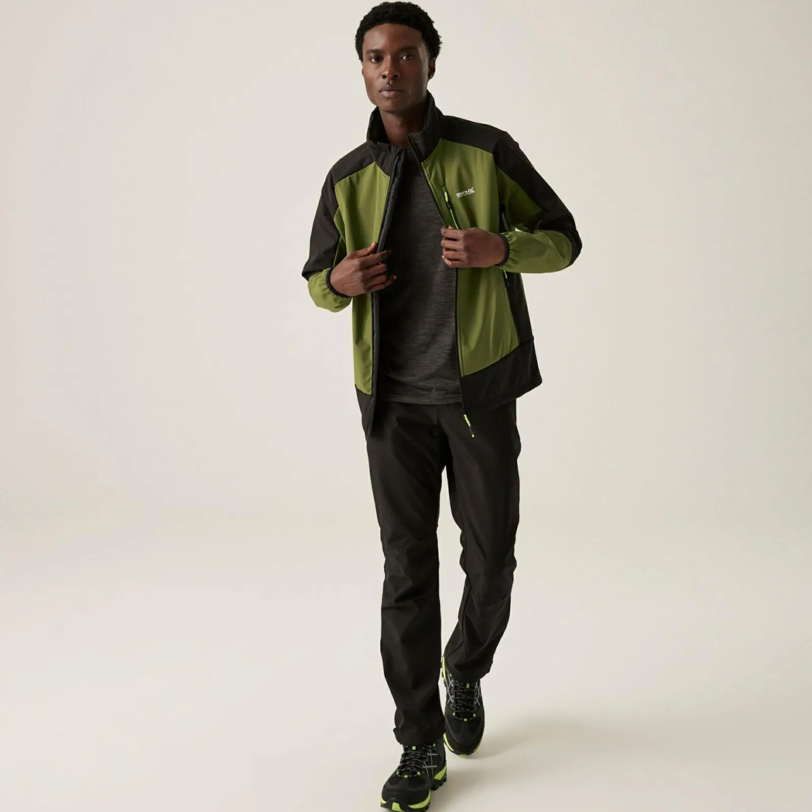 Regatta Veste softshell Moutdale pour homme |<Homme Vestes Softshell