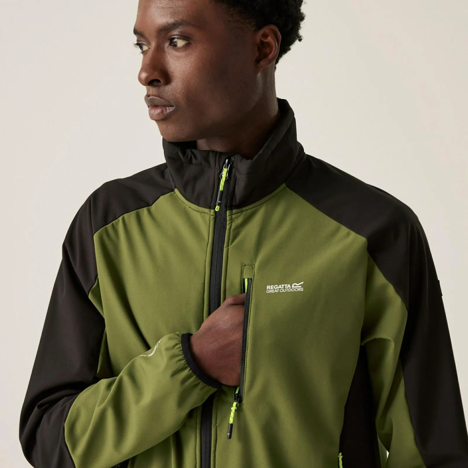 Regatta Veste softshell Moutdale pour homme |<Homme Vestes Softshell