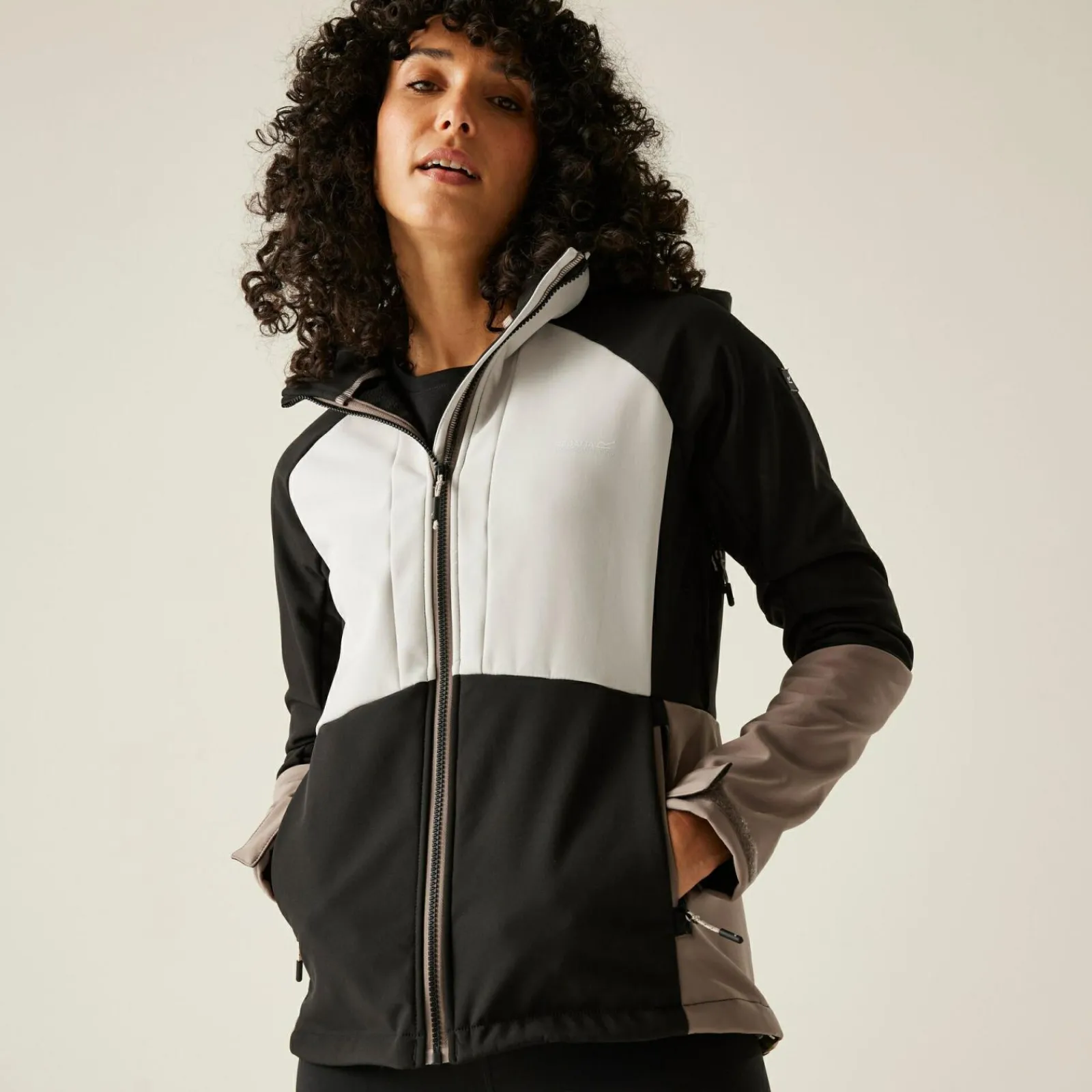 Regatta Women's Desoto Softshell Jacket |<Femme Vestes Softshell|Vestes Imperméables
